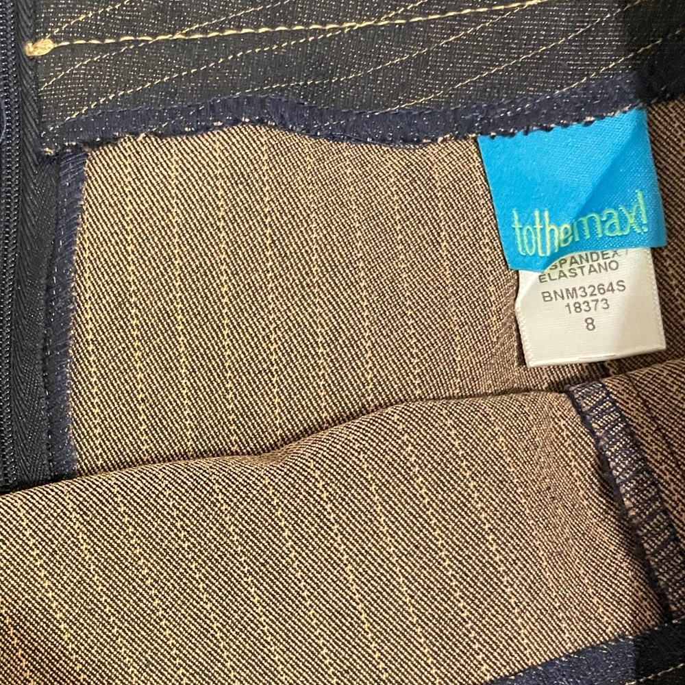 Vintage To The Max Pinstripe Dark Denim Skirt Camel Tie Belt Front Slits Y2K EUC - Picture 5 of 6